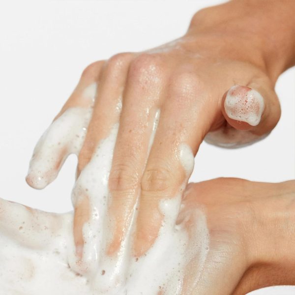 Dermalogica Oil To Foam Cleanser Lather | Skin Expert Shop